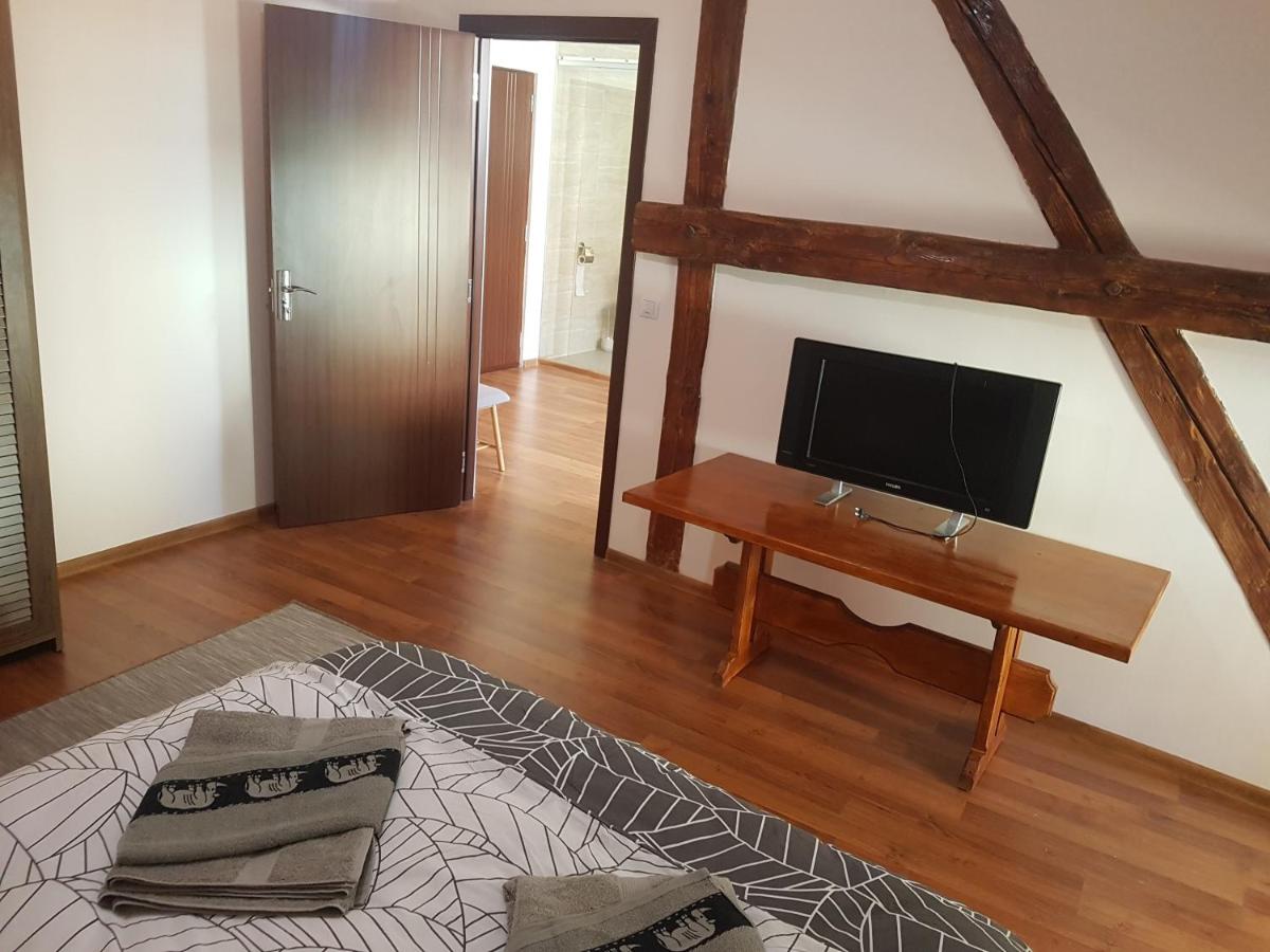 Apartament Eminescu 1 - Housity