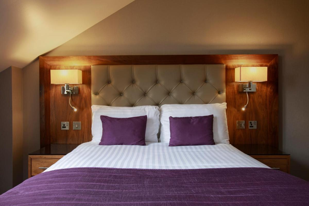 Angels Hotel - Housity