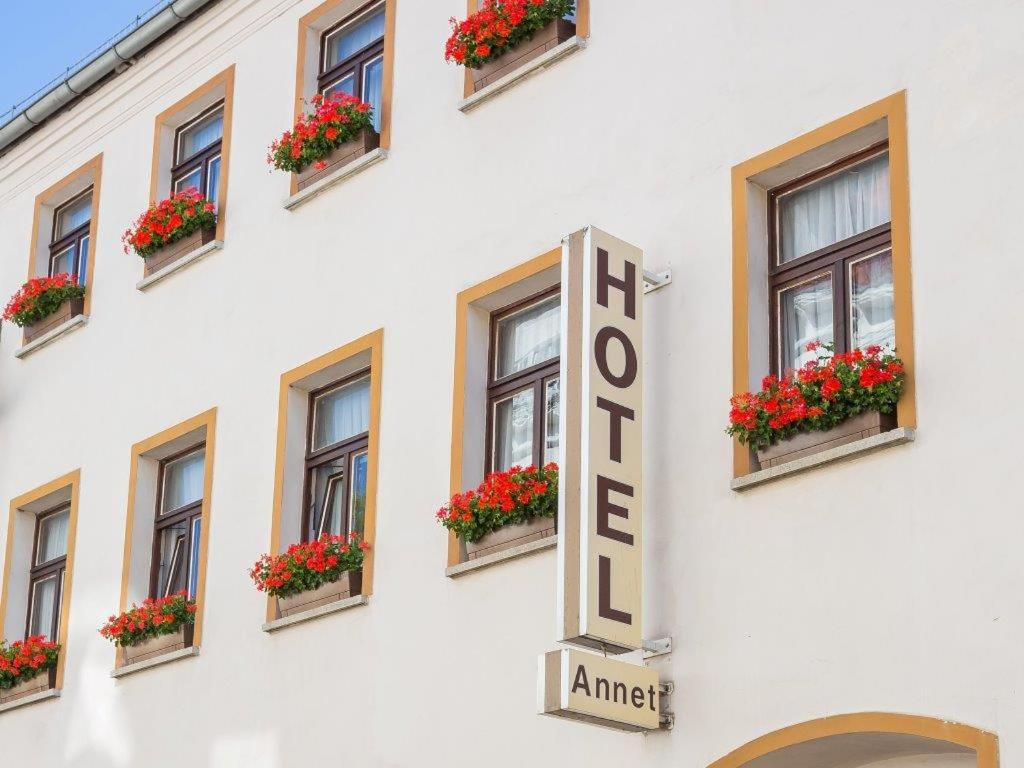 Hotel Annet garni - Housity