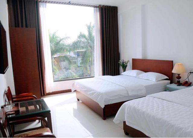 Sunflower Hotel - Housity
