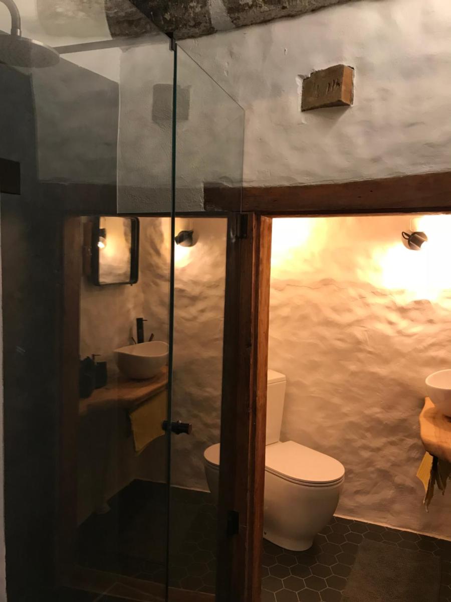Suitetrails - Kuninga Apartment