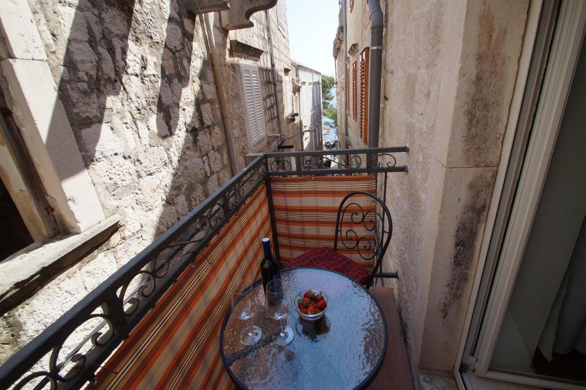 Apartments Sunny Town - Housity