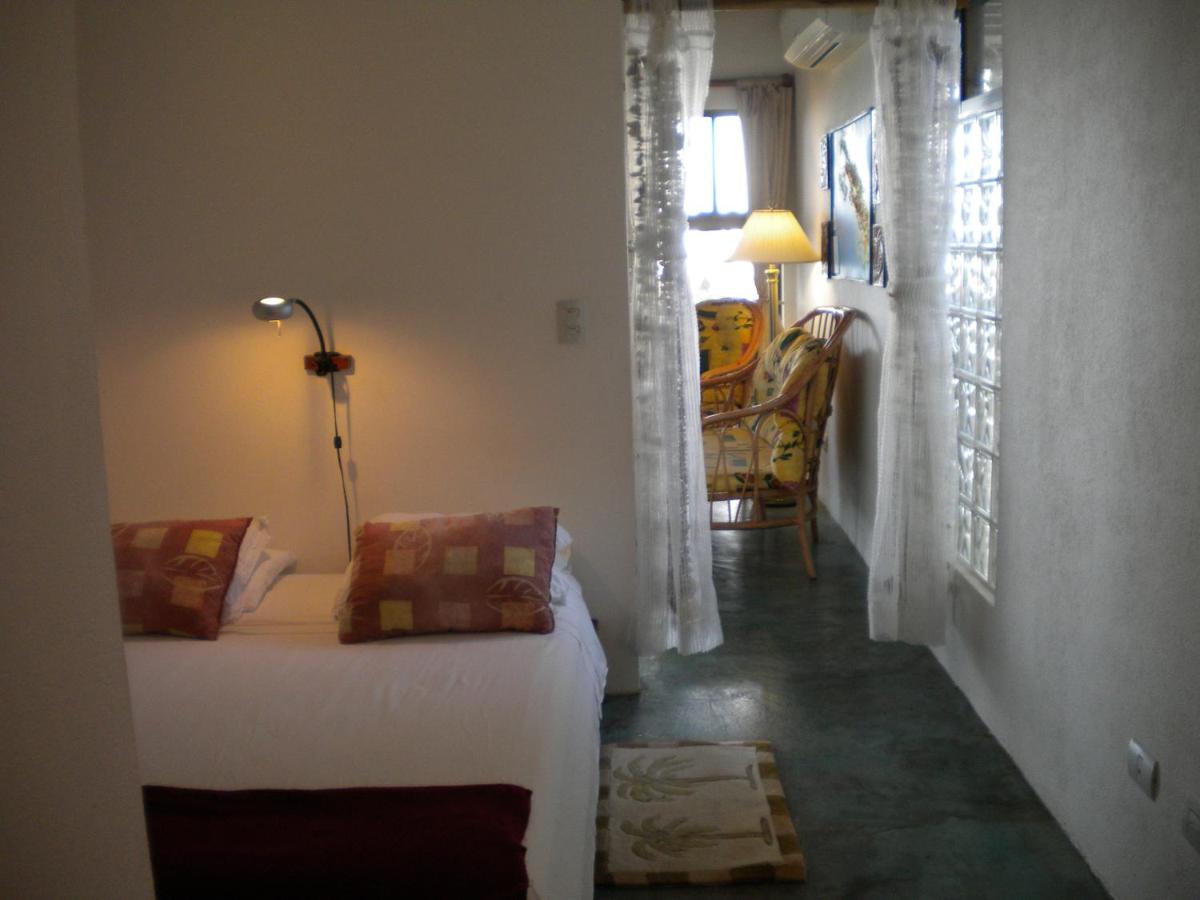 Plumita Pacifica - Housity