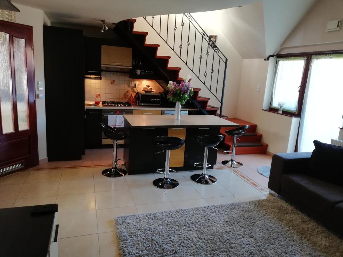 Galery Apartman - Housity