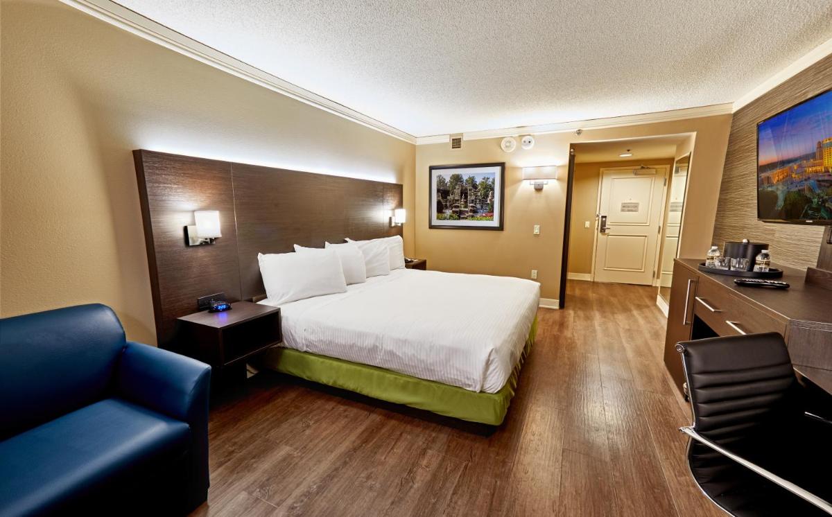Hollywood Casino St. Louis - Housity
