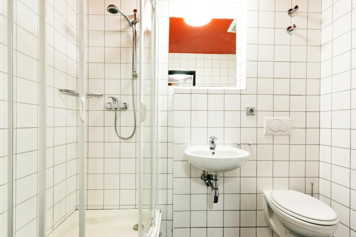 Hotel U Tří volů - Housity