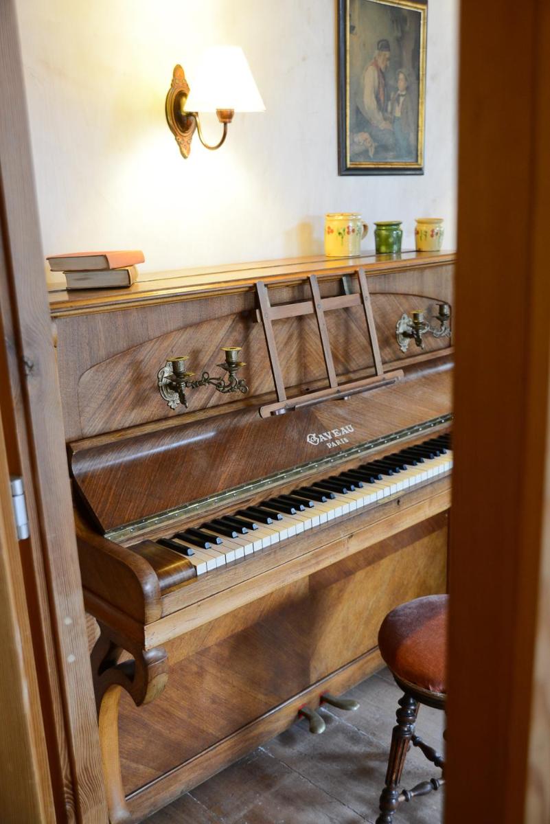 Photo de la galerie de l'établissement Café-Hôtel Le Morillon, Domaine du Grand Massif-Samoëns, à Morillon