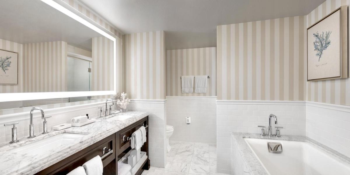 L'Auberge Del Mar Resort and Spa - Housity