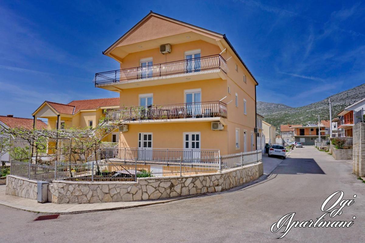 Apartmani Ogi - Housity