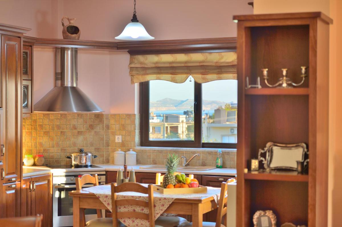 Erilia's House - Housity