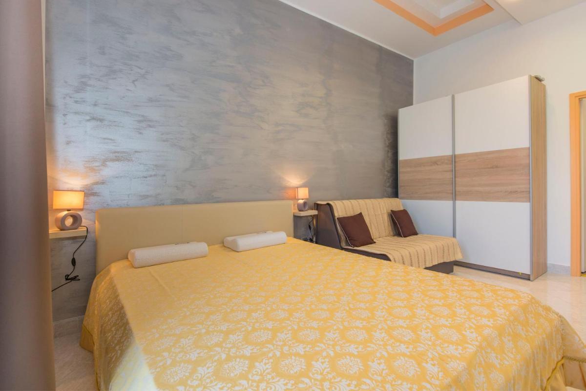 Studio Apartment Leana - Housity