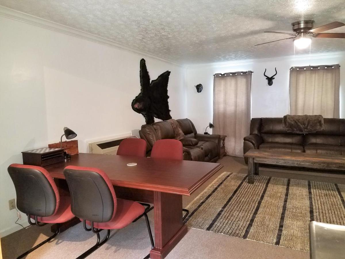 KY Lake Area Cabin - Housity