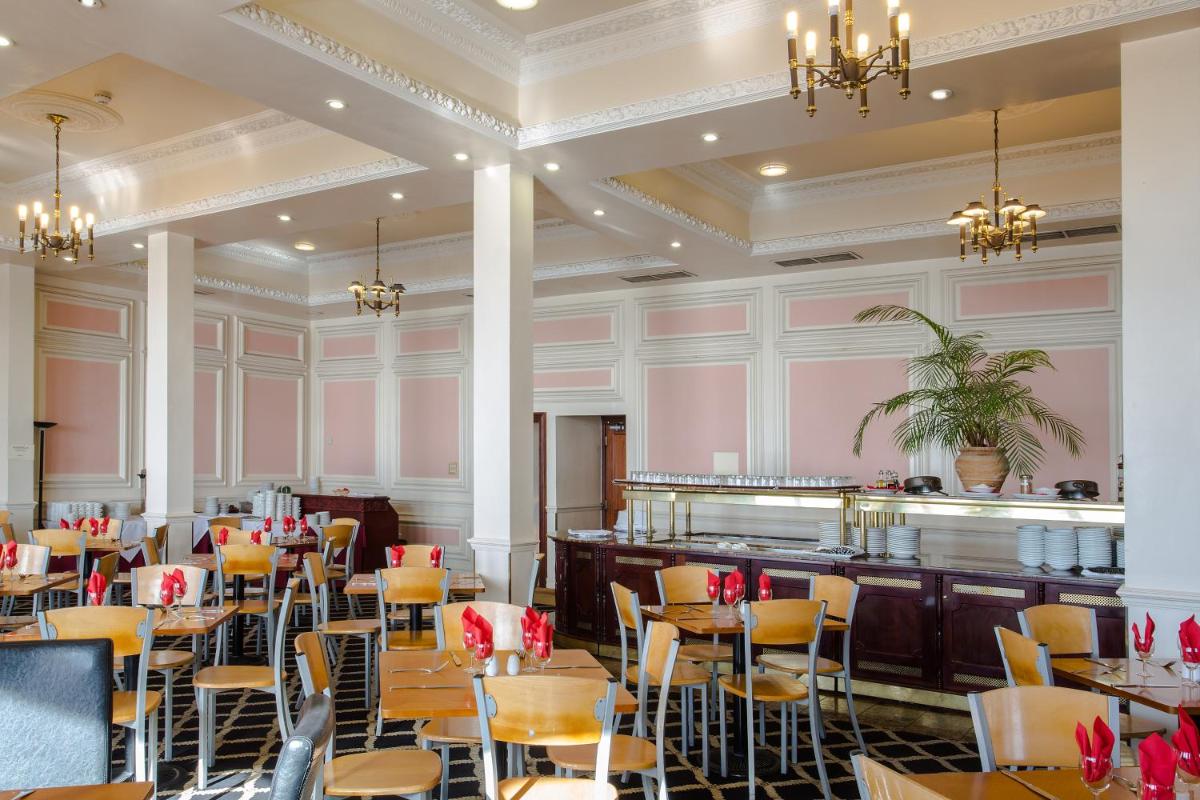 The Royal Albion Seafront Hotel - Housity