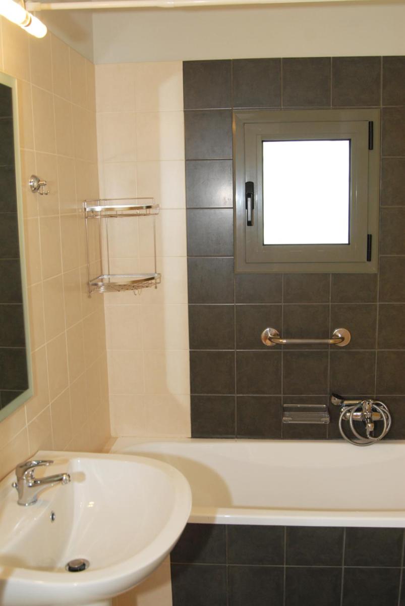 Erodios Hotel - Housity