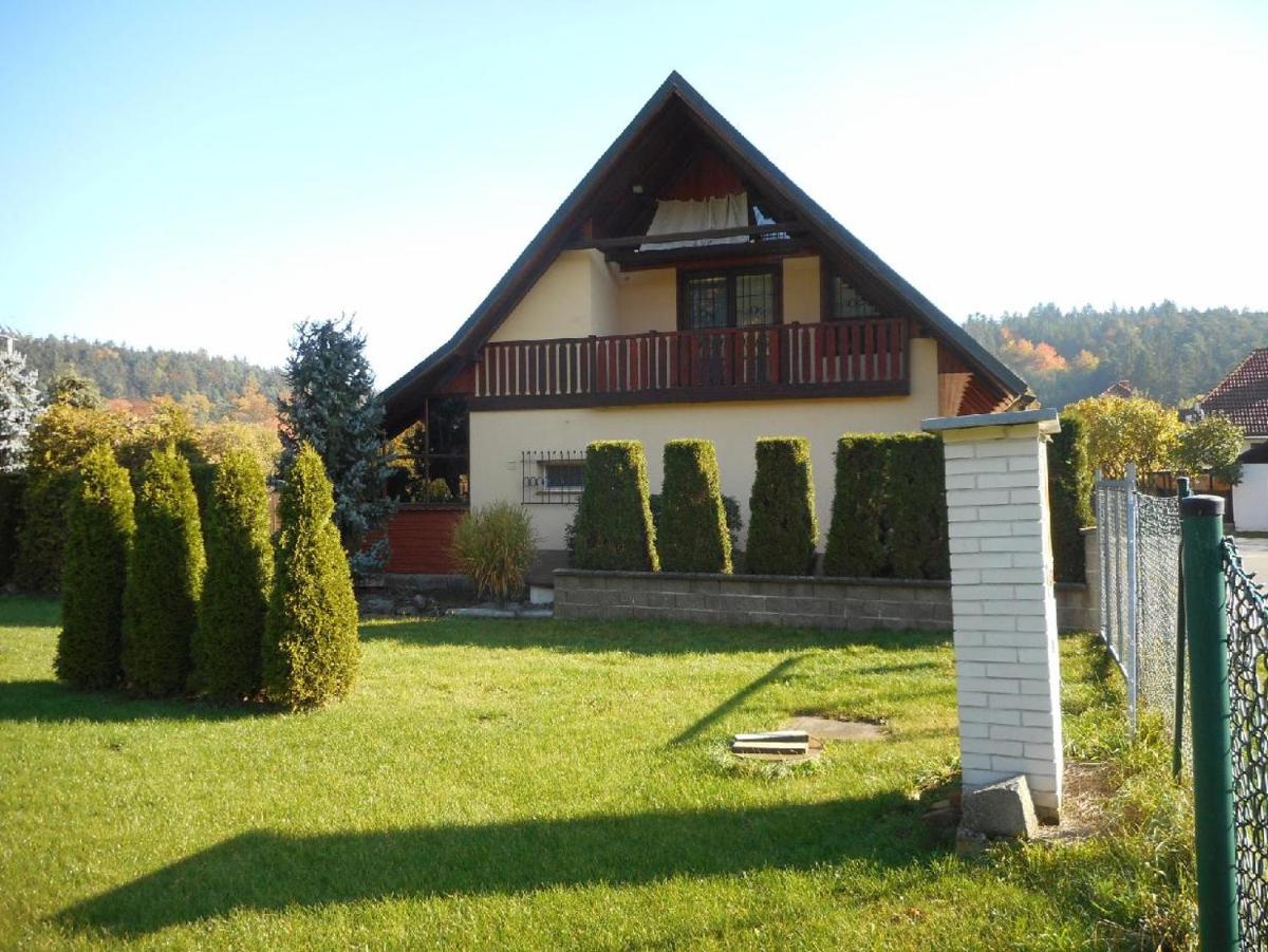 Apartmány pod Hradem - Housity