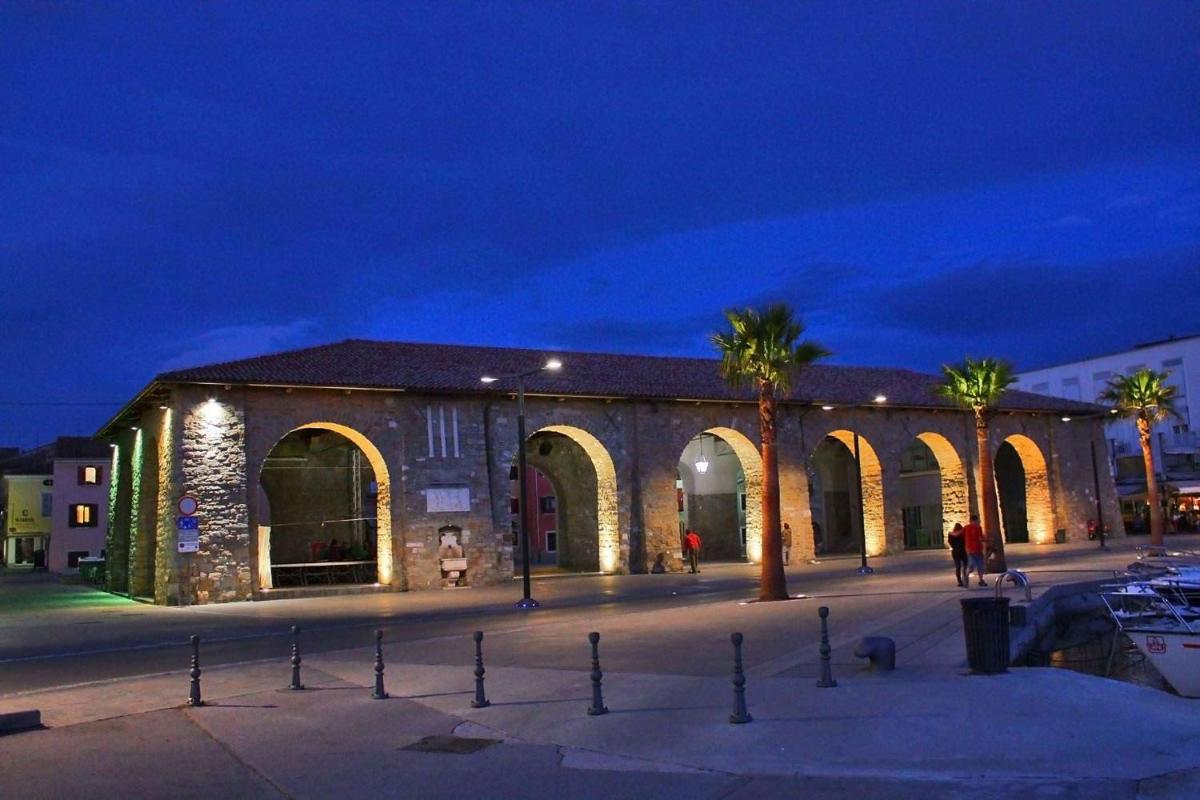 Istrian Sunrise - Housity