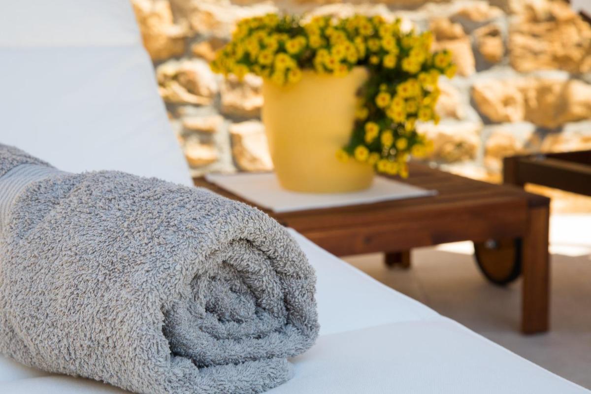 Vacation house Pietra - Hizvo