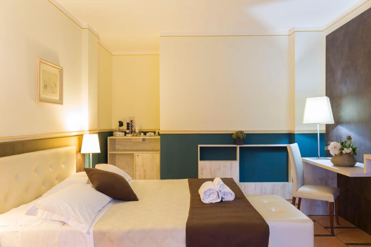Hotel Ponte di Rialto - Housity
