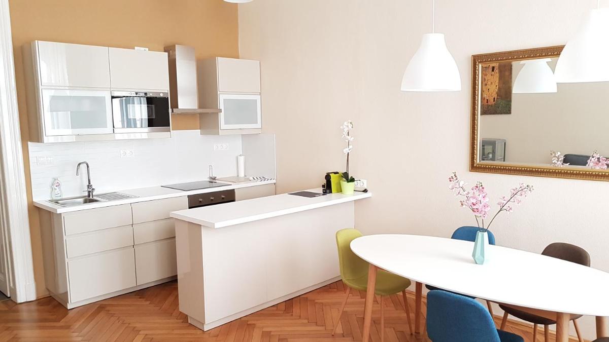 CBS Apartments Budapest - Housity