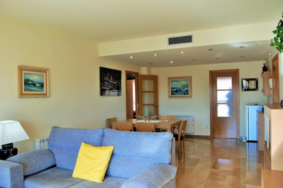 Apartamento Ainara Garden Family - Housity