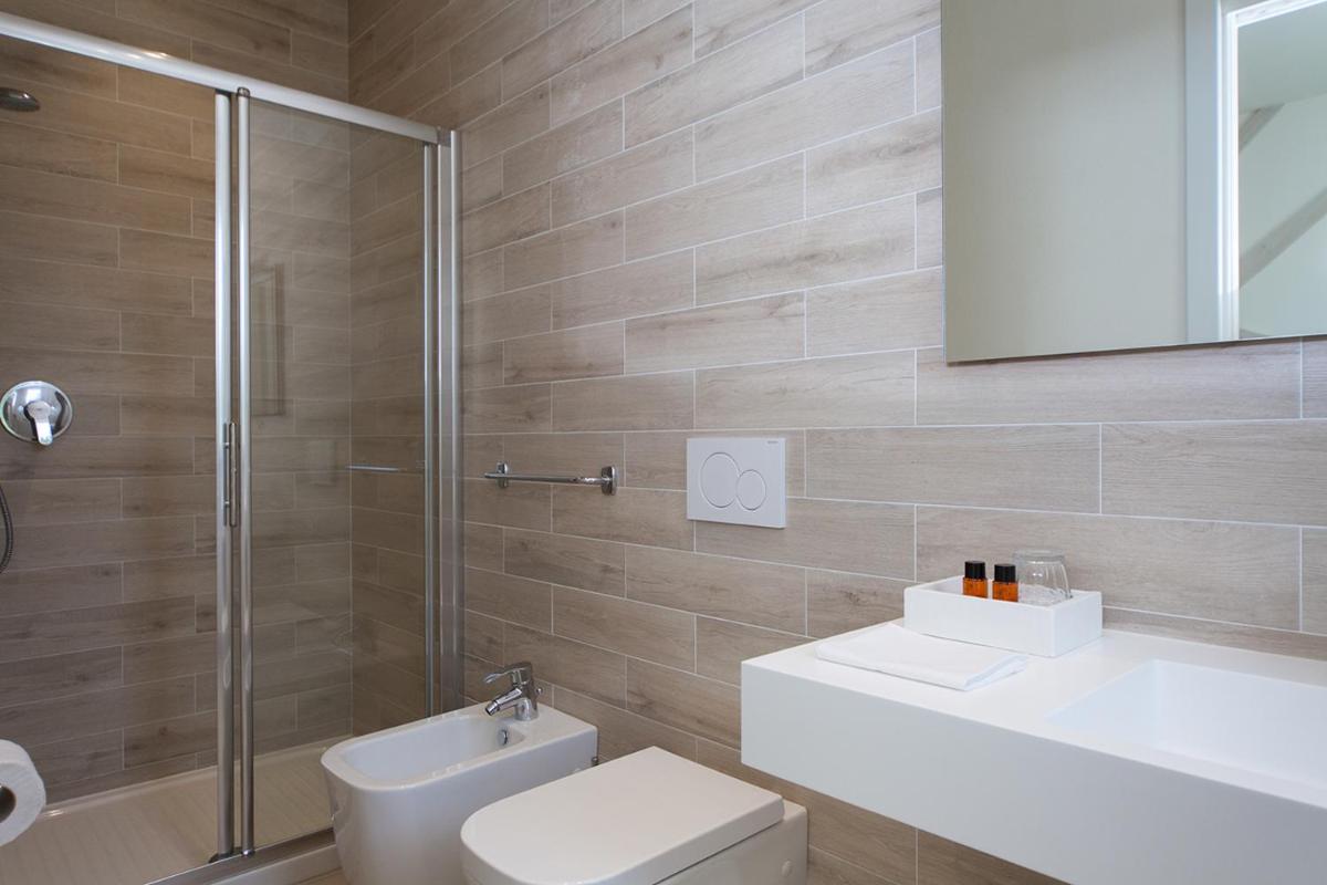 Hotel Residence La Ventola - Housity