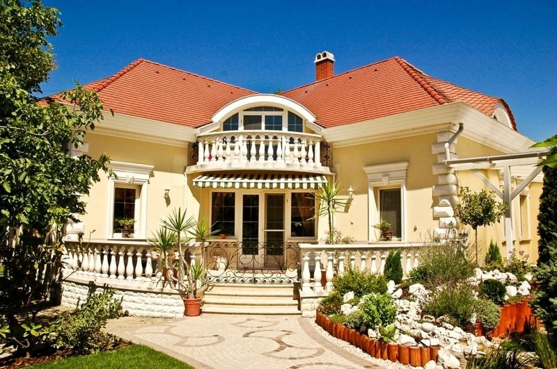 Gombos Apartman - Housity