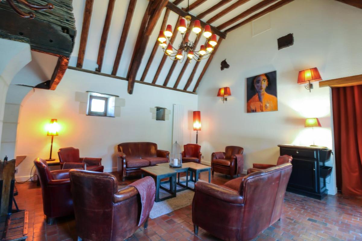 Coin salon dans l'établissement Loire & Sens