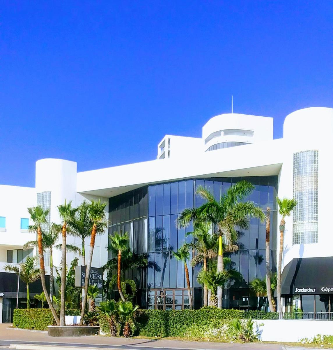 Sunchase Inn & Suites - Housity