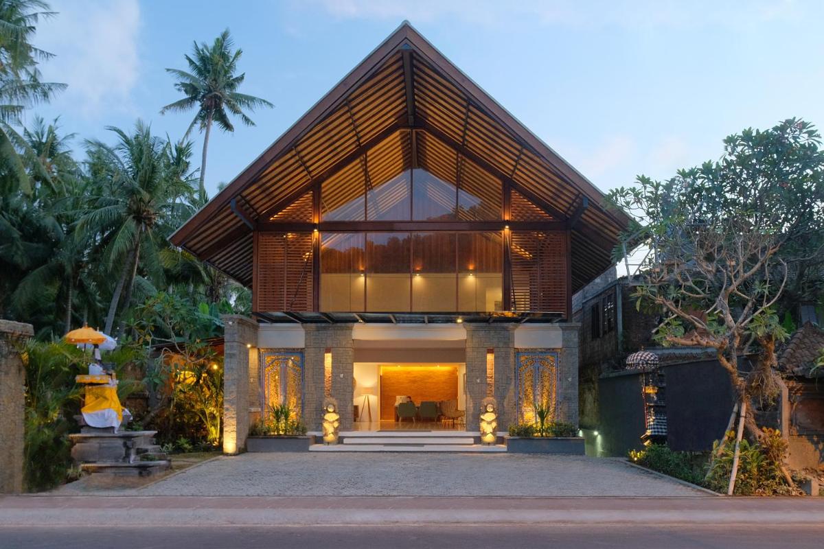 Sagara Candidasa by AHM - Housity
