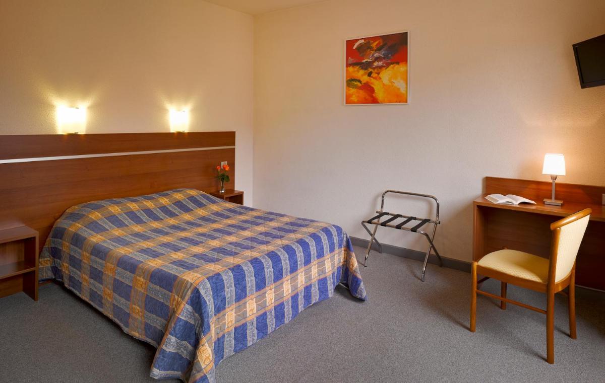 Logis Hotel-Restaurant De La Poste - Housity