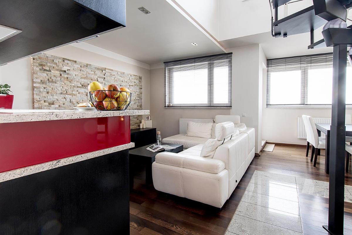 Apartament z Widokiem - Housity