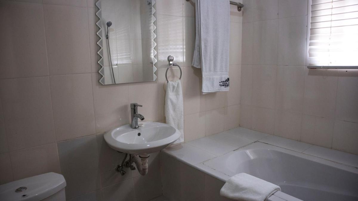 Villa Angelia Hotel - Housity