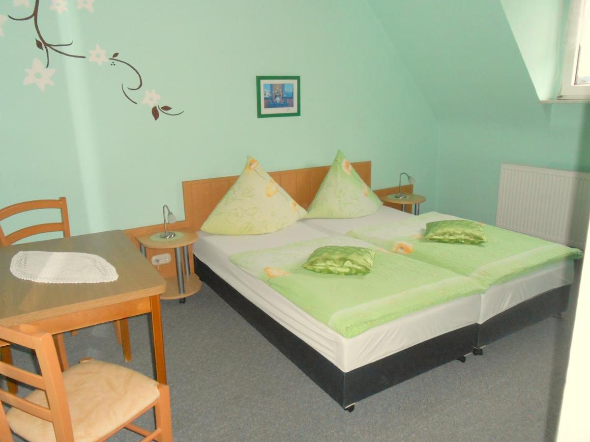 Hotel Andernacher Hof - Housity