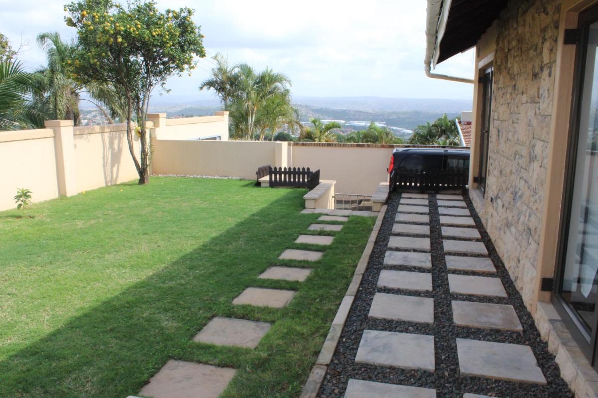 Durban Holiday House - Housity