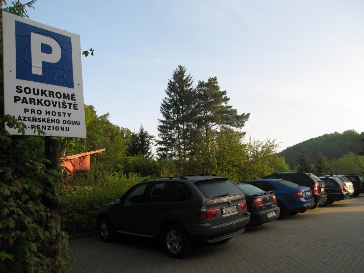 Penzion Lázeňský dům - Housity