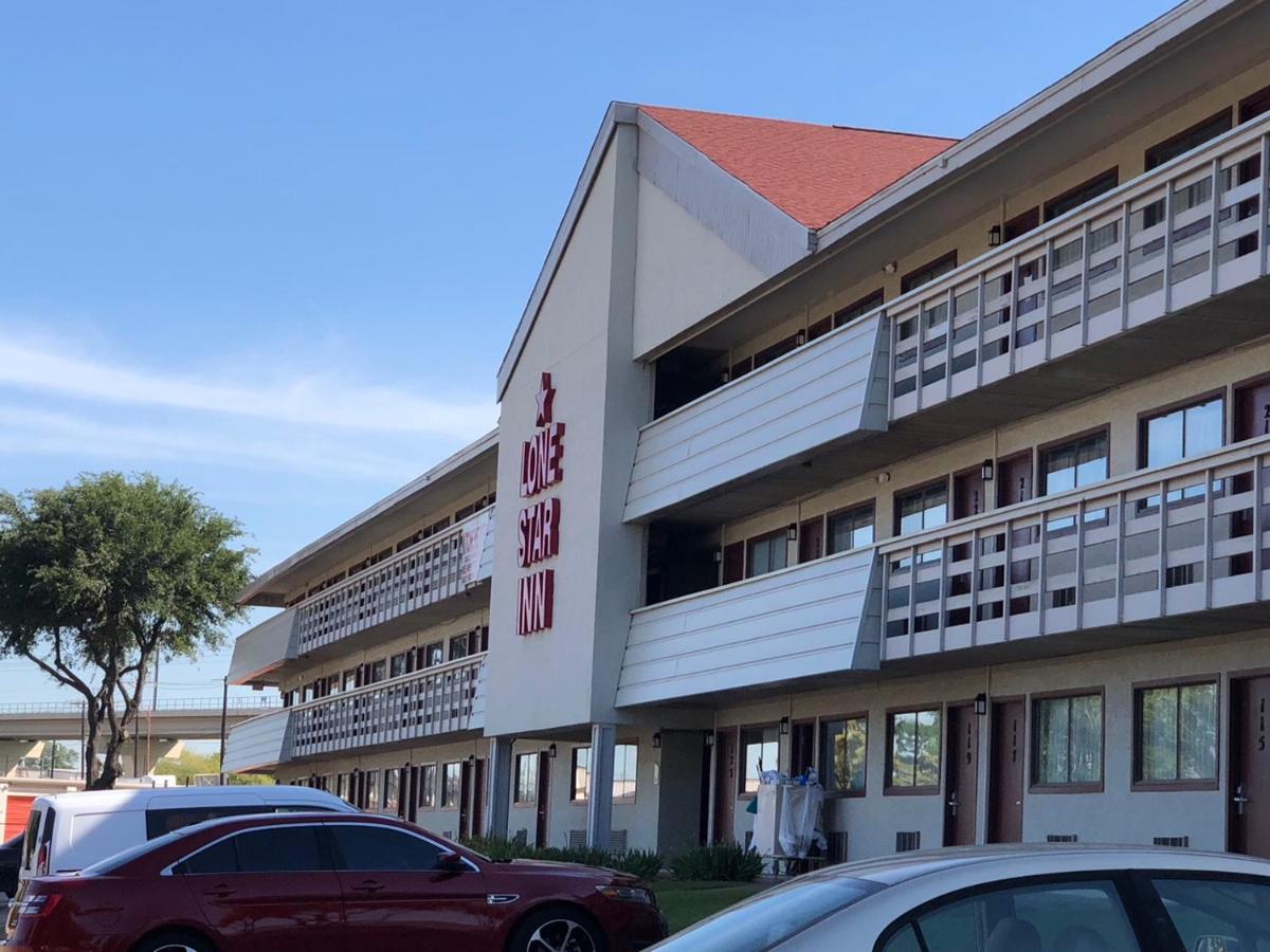 Lone Star Inn - Housity
