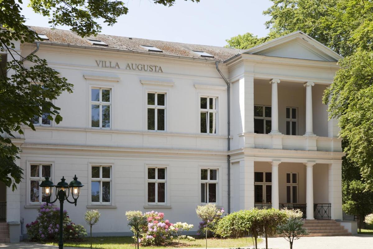 Das Gebäude in dem sich das Hotel befindet