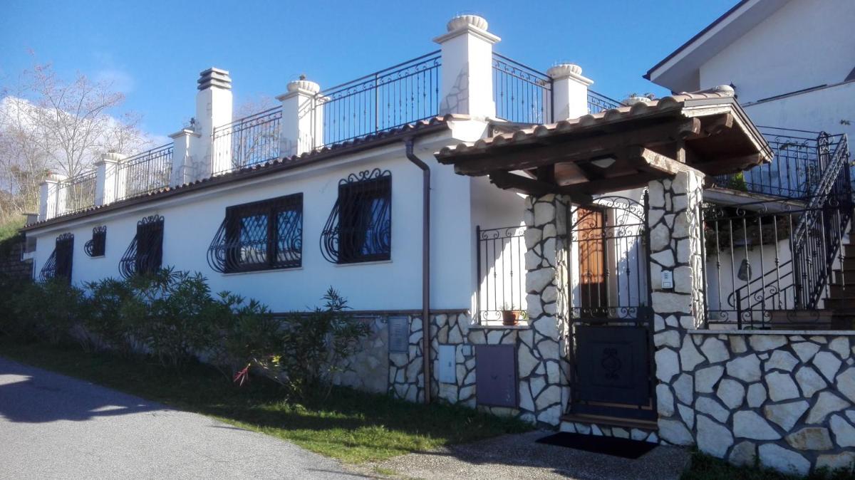 Il Vascello - Housity