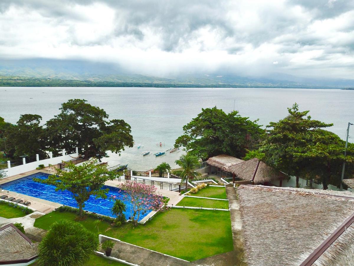 Casa de Moalboal - Housity