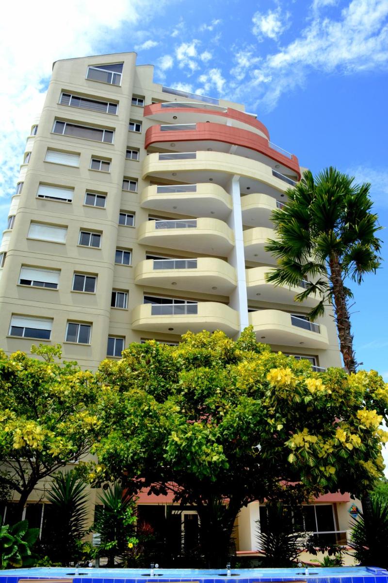 Playa Almendro Resort - Housity