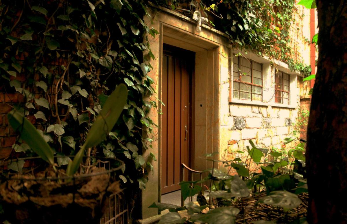 Magdalena Guest House - Housity