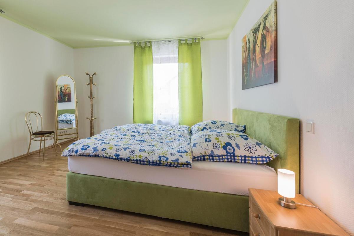 Ferienwohnung Familie Bauer - Housity