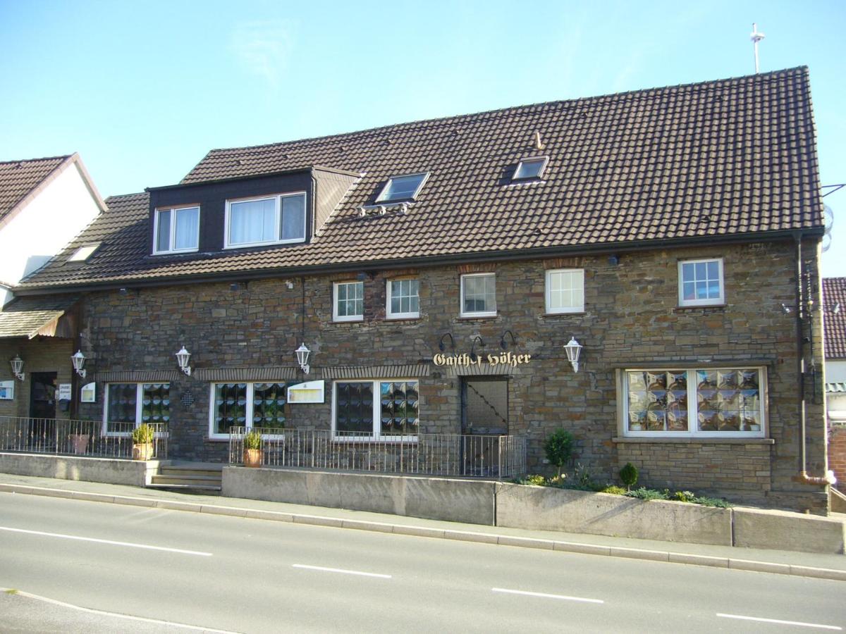Hotel Landgasthof Hölzer - Housity