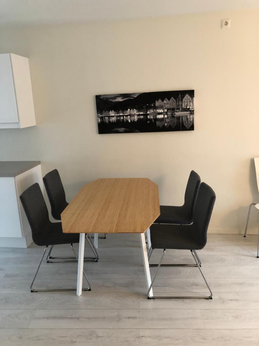 Engen Apartment - Housity