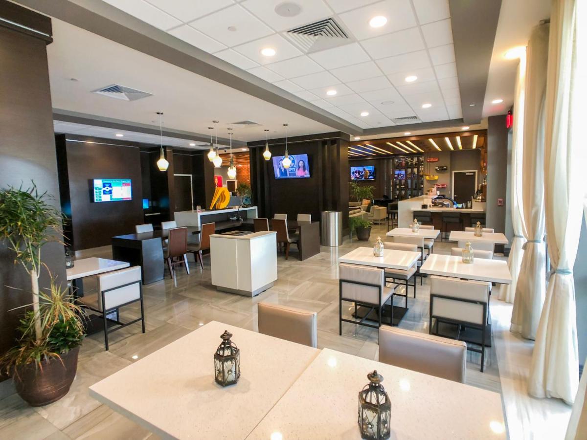 Wingate by Wyndham Miami Airport - Housity