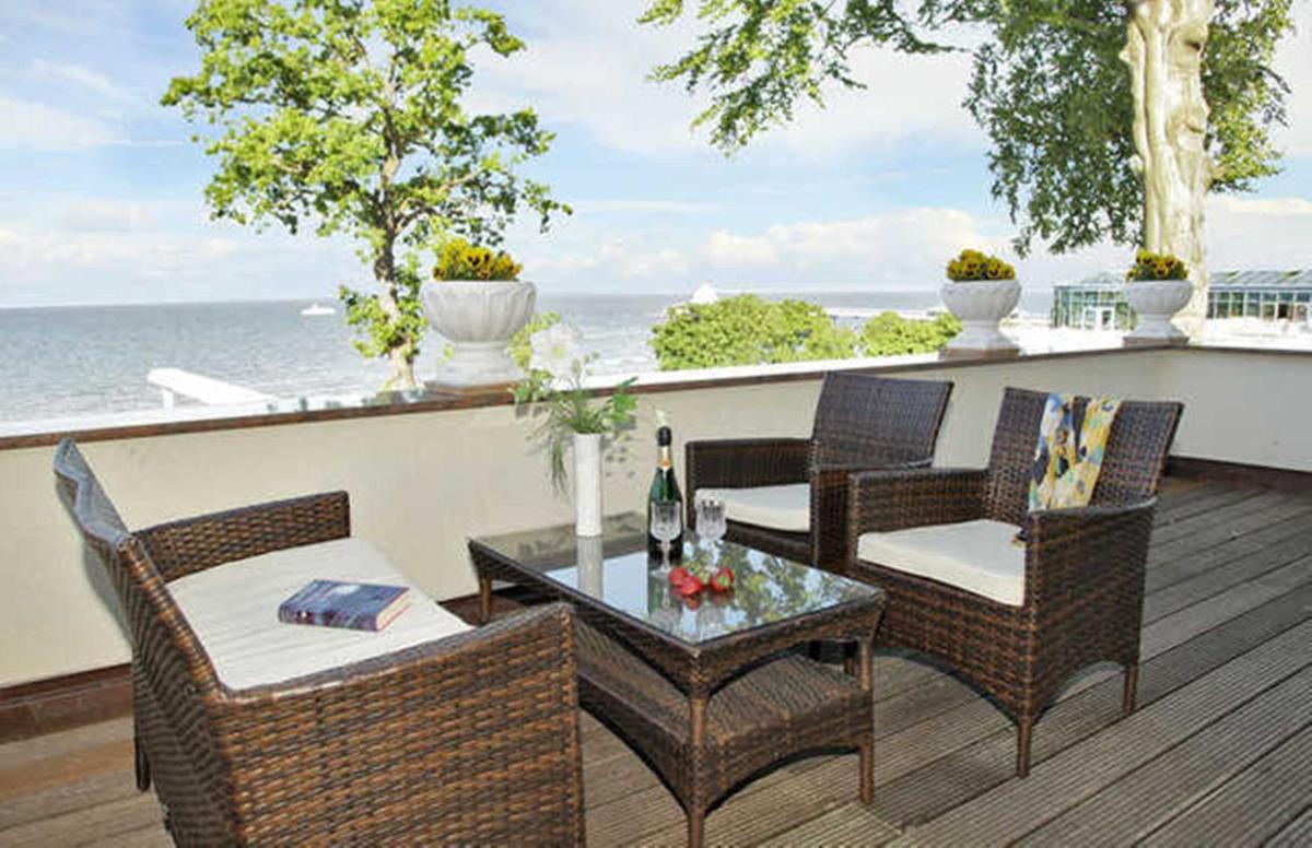 Ferienwohnung mit Meerblick - Housity