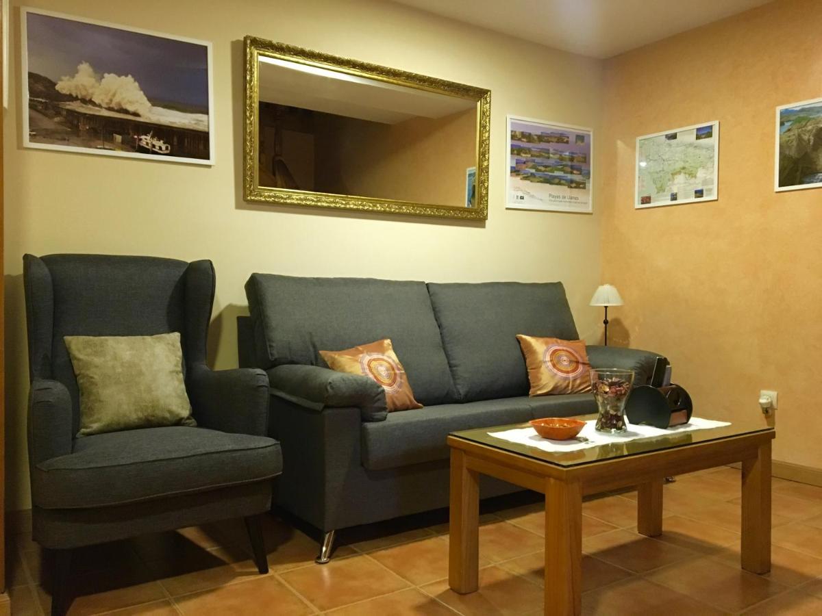 Apartamentos El Pradón de Santa Marina - Housity
