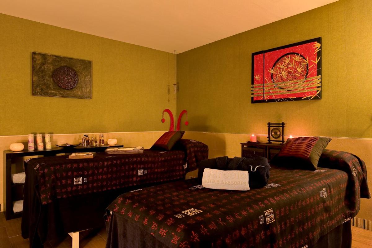 Cama o camas de una habitación en Barceló Punta Umbría Beach Resort