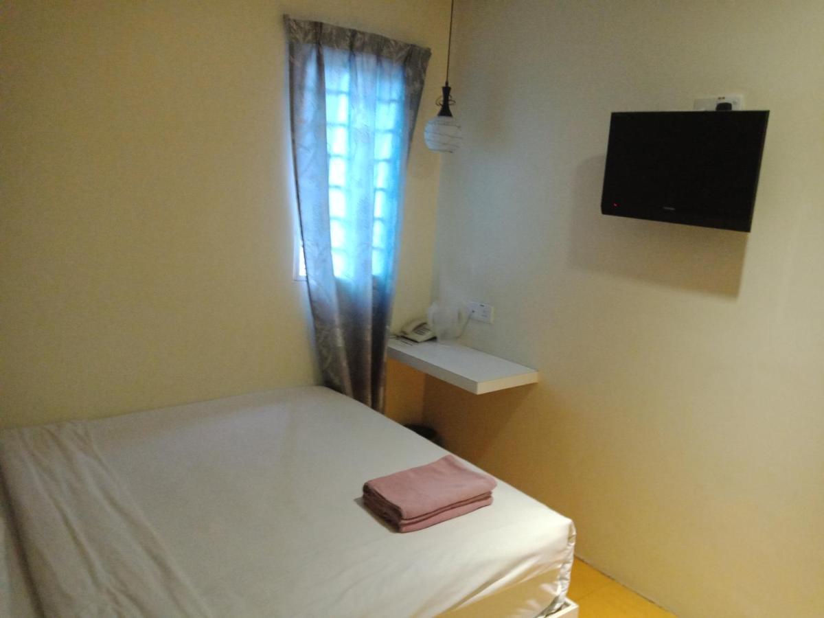 Hotel 77 Rawang - Housity
