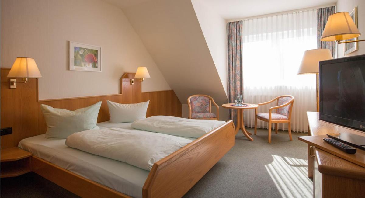 Ruser's Hotel - Housity